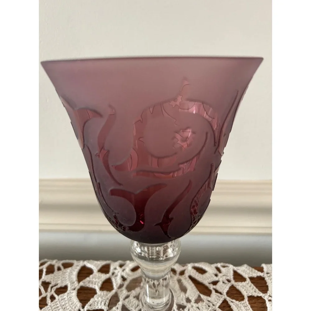 Amethyst Purple Etched Glass Wine Goblets Set of 2 Frosted Scroll Design 7.6